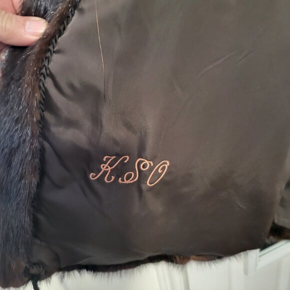 M Solomon Vintage Bemberg hooded fur coat - Picture 11 of 12